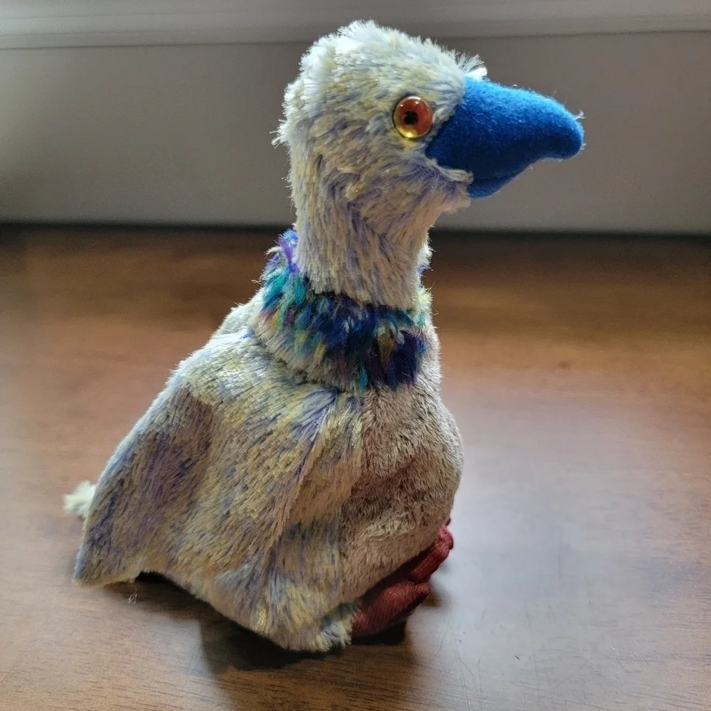 NEW Vintage TY Beanie Babies Buzzy the Buzzard Bird Collectible